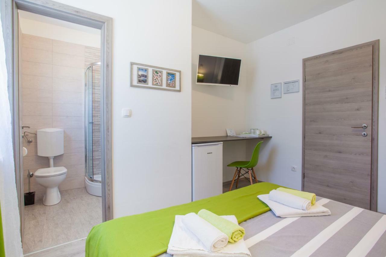 Room Elelina Đảo Đảo Cres Ngoại thất bức ảnh